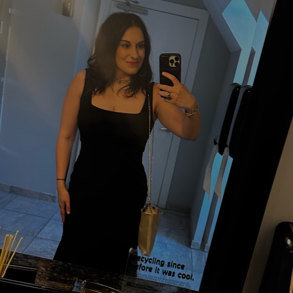 Meet your Posher, Natalie - Picture 8 of 9